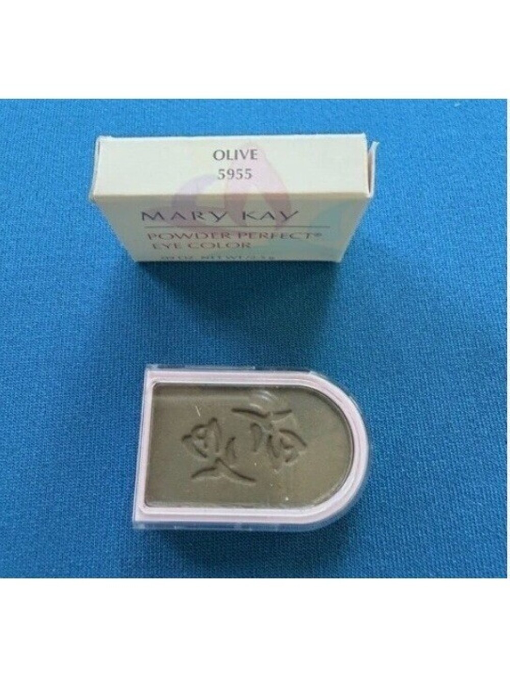 New Mary Kay Powder Perfect Eye Color Shadow - Olive